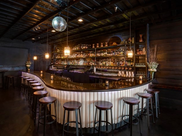 Cocktail Bar Austin