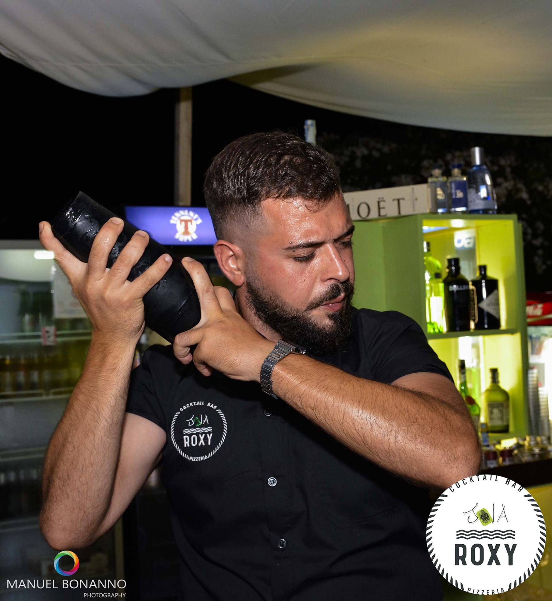 Barman in Arabia Saudita